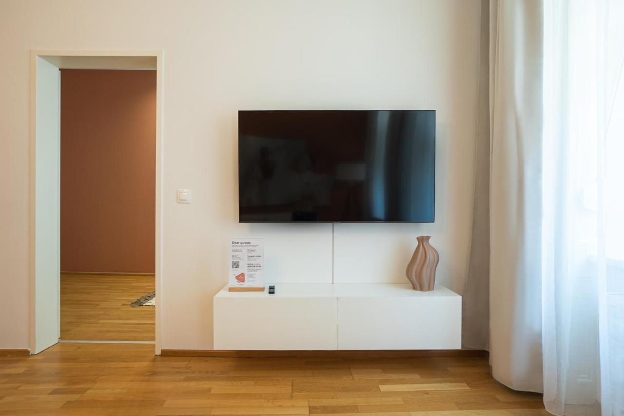 Apartamento Bright 3-room With A King-size Bed *