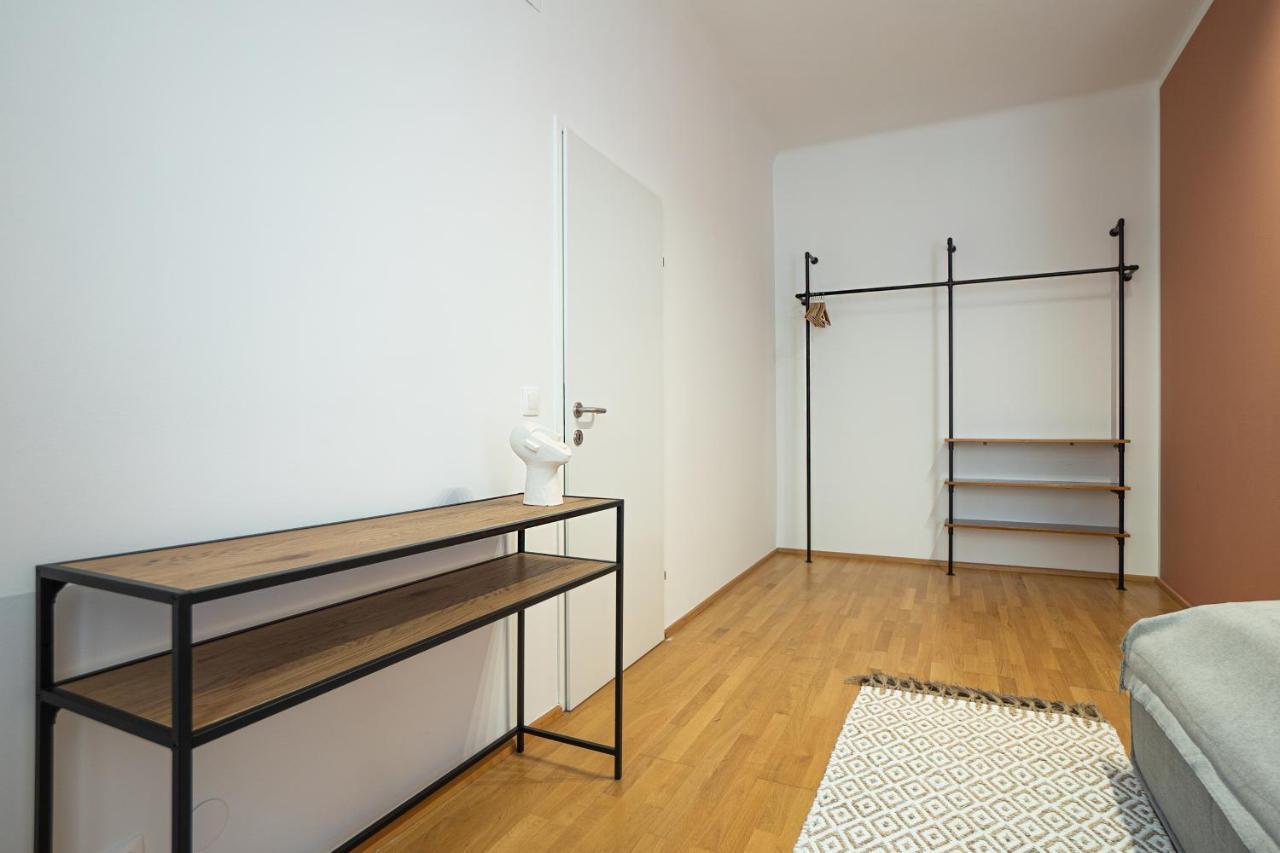 Bright 3-room With A King-size Bed * Viena